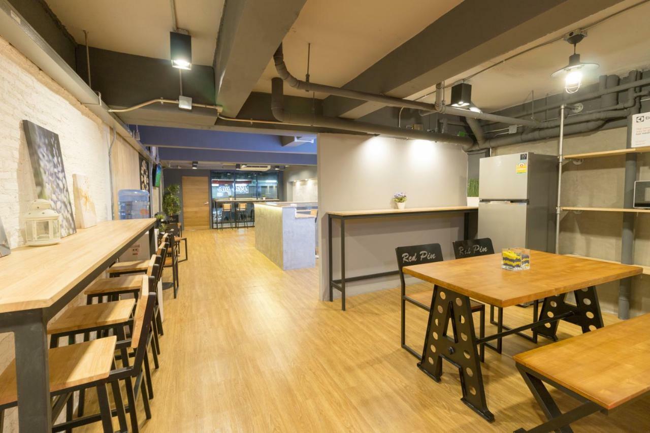 Red Pin Inn 好运旅馆 Bangkok Zewnętrze zdjęcie
